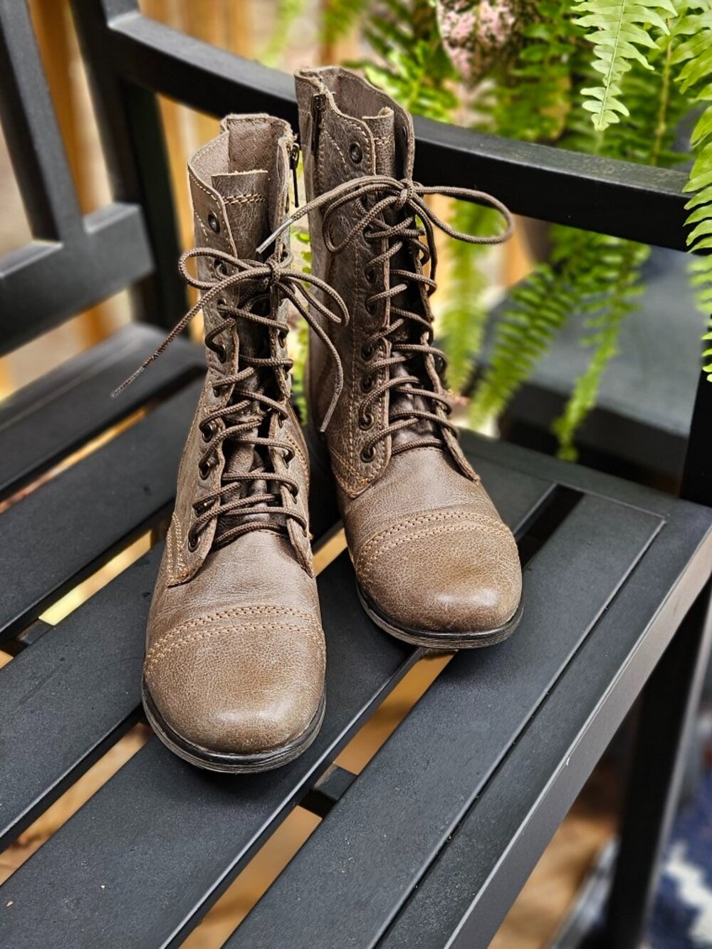 Steve Madden Troopa Combat Stone Boots Sz 8